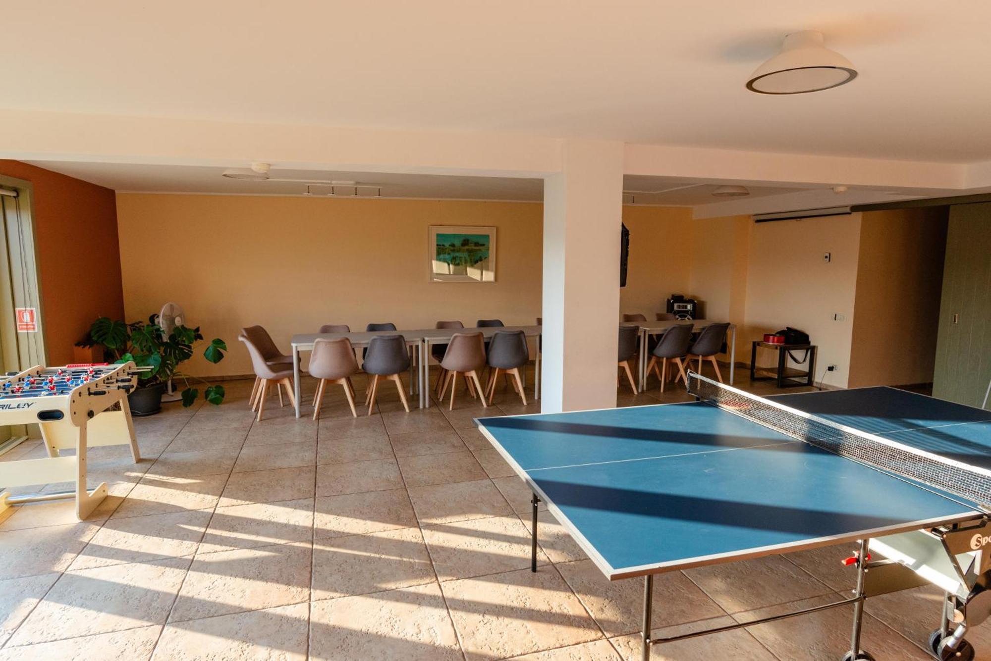 Harmonia Mundi Hotel Vlaha ภายนอก รูปภาพ